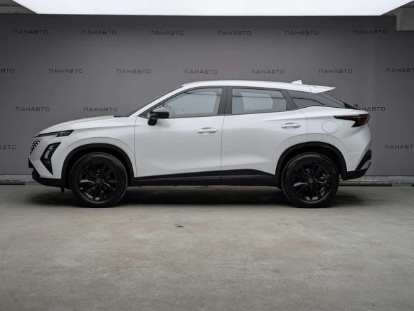 Omoda C5 I Рестайлинг с пробегом 2024 года, цена 2 035 000 рублей, 3345 км, внедорожник, Автокод Объявления