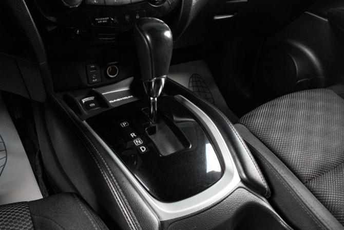 Nissan Qashqai II с пробегом 2016 года, цена 1 689 000 рублей, 90100 км, внедорожник, Автокод Объявления