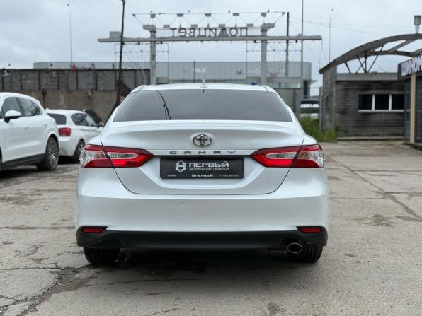 Toyota Camry VIII (XV70) с пробегом 2018 года, цена 2 000 000 рублей, 299000 км, седан, Автокод Объявления