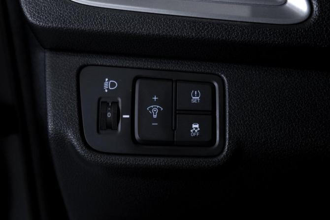 Hyundai Solaris II Рестайлинг с пробегом 2020 года, цена 1 699 999 рублей, 49468 км, седан, Автокод Объявления