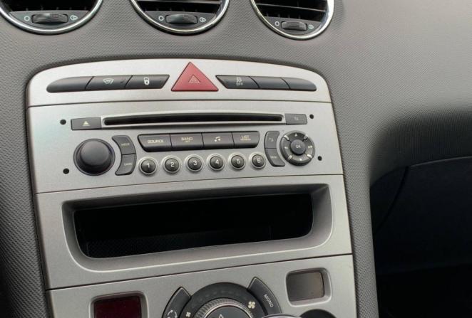 Peugeot 408 I с пробегом 2015 года, цена 650 000 рублей, 134570 км, седан, Автокод Объявления