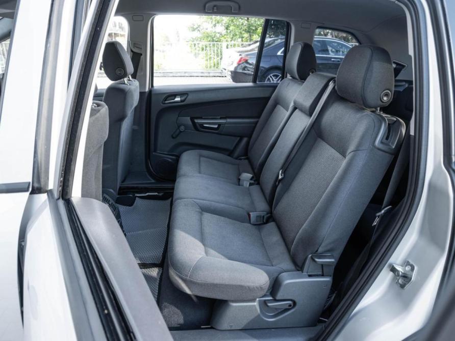 Opel Zafira B Рестайлинг Ставрополь  - изображение 10