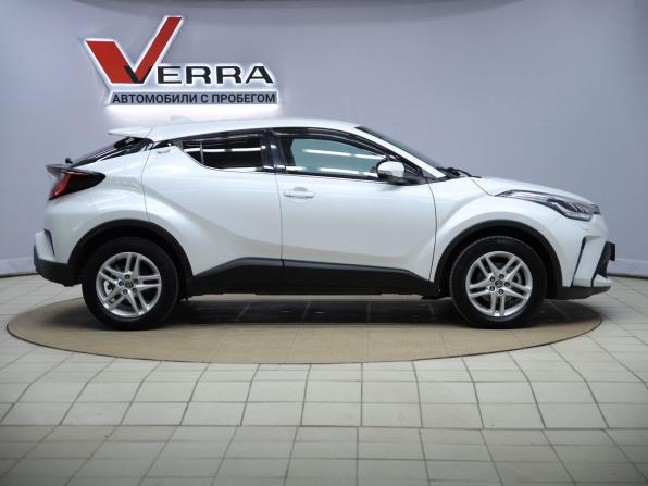 Toyota C-HR I Рестайлинг с пробегом 2022 года, цена 2 750 000 рублей, 49248 км, внедорожник, Автокод Объявления