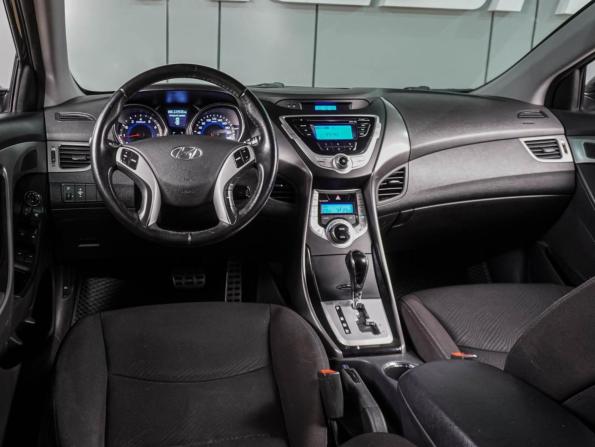 Hyundai Elantra V (MD) с пробегом 2012 года, цена 899 000 рублей, 219938 км, седан, Автокод Объявления