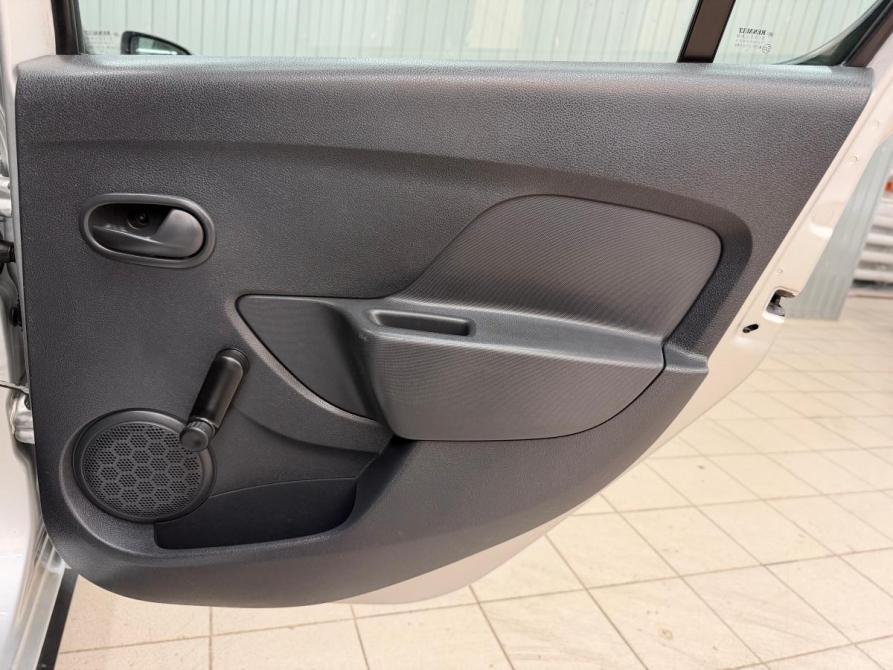 Renault Sandero II Магнитогорск  - изображение 16