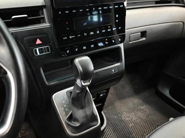 Hyundai Staria I с пробегом 2021 года, цена 5 190 000 рублей, 66529 км, минивэн, Автокод Объявления