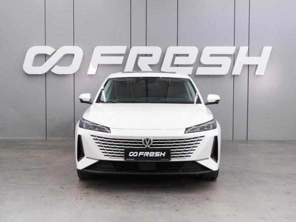 Changan Lamore с пробегом 2023 года, цена 1 929 000 рублей, 54845 км, седан, Автокод Объявления