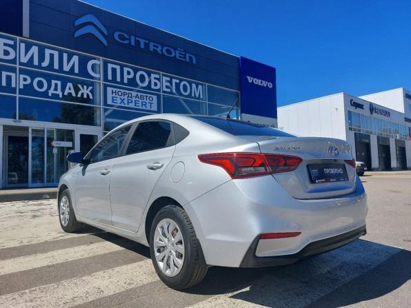 Hyundai Solaris II с пробегом 2017 года, цена 1 230 000 рублей, 121486 км, седан, Автокод Объявления