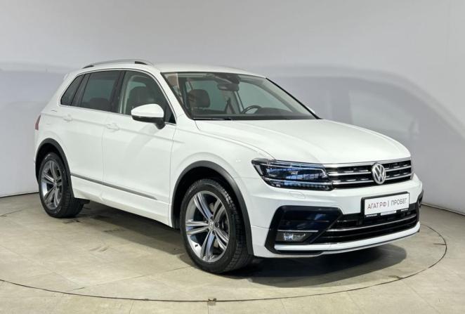 Volkswagen Tiguan II с пробегом 2018 года, цена 2 870 000 рублей, 158402 км, внедорожник, Автокод Объявления