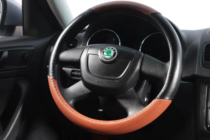 Skoda Yeti I с пробегом 2011 года, цена 949 000 рублей, 177000 км, внедорожник, Автокод Объявления