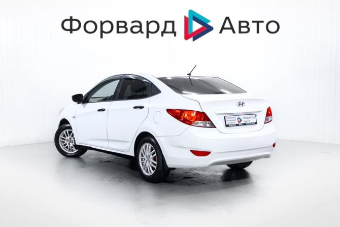 Hyundai Solaris I с пробегом 2013 года, цена 849 000 рублей, 201675 км, седан, Автокод Объявления