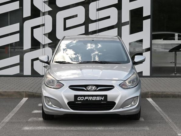 Hyundai Solaris I с пробегом 2014 года, цена 999 000 рублей, 223462 км, седан, Автокод Объявления