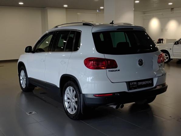 Volkswagen Tiguan I Рестайлинг с пробегом 2013 года, цена 1 260 000 рублей, 119310 км, внедорожник, Автокод Объявления