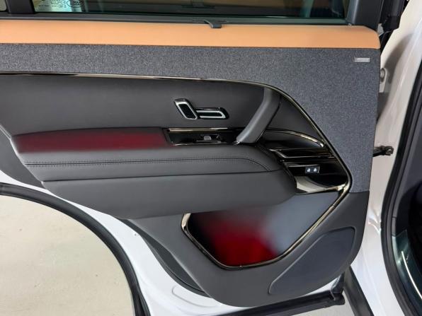 Новый Land Rover Range Rover Sport III 2026 года, цена 20 990 000 рублей, внедорожник, Автокод Объявления