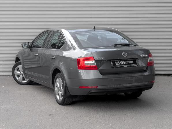 Skoda Octavia III (A7) Рестайлинг с пробегом 2020 года, цена 1 690 000 рублей, 126026 км, лифтбек, Автокод Объявления
