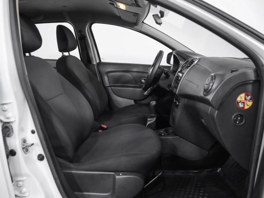 Renault Logan II Рестайлинг Санкт-Петербург  - изображение 17