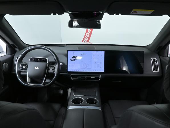 Li Auto (Lixiang) L6 I с пробегом 2024 года, цена 5 840 000 рублей, 32000 км, внедорожник, Автокод Объявления