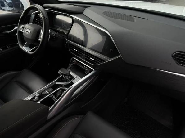 Geely Tugella I Рестайлинг с пробегом 2023 года, цена 3 548 000 рублей, 15005 км, внедорожник, Автокод Объявления