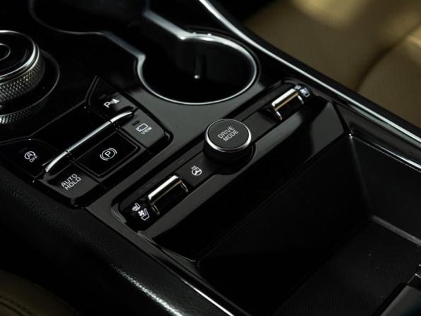 Kia K5 III с пробегом 2021 года, цена 2 099 700 рублей, 160085 км, седан, Автокод Объявления