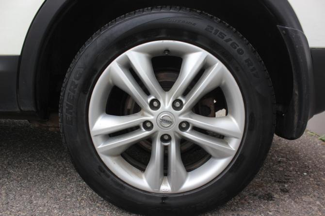 Nissan Qashqai I Рестайлинг с пробегом 2013 года, цена 1 097 000 рублей, 186465 км, внедорожник, Автокод Объявления
