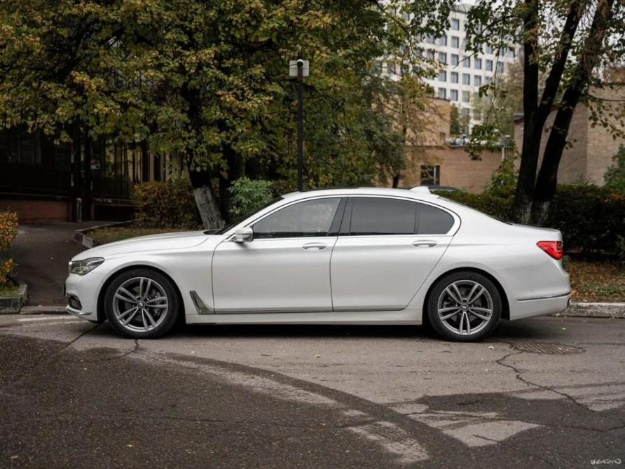 BMW 7 серии VI (G11/G12) Москва  - изображение 32