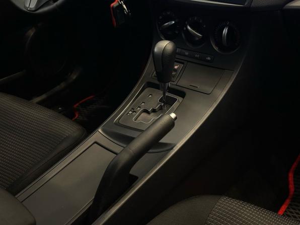 Mazda 3 II (BL) с пробегом 2011 года, цена 890 000 рублей, 270123 км, хэтчбек, Автокод Объявления
