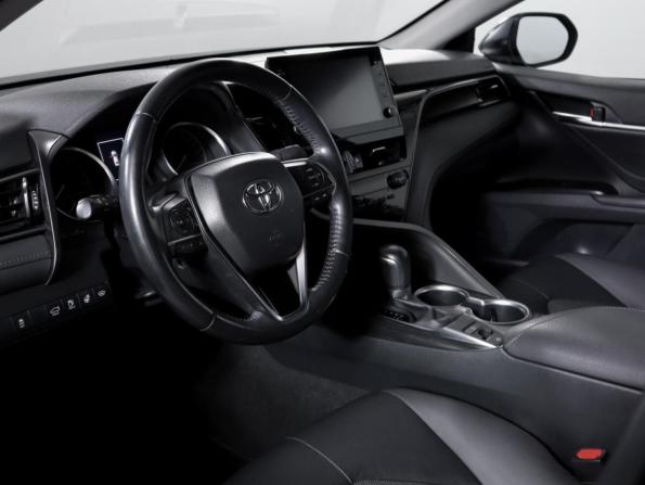 Toyota Camry VIII (XV70) Рестайлинг с пробегом 2021 года, цена 2 998 000 рублей, 61091 км, седан, Автокод Объявления