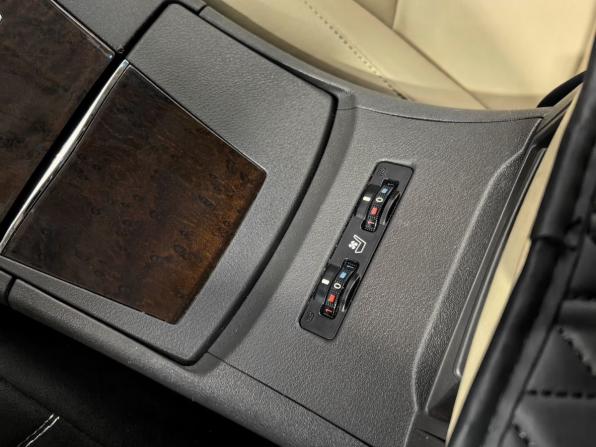 Lexus ES V Рестайлинг с пробегом 2010 года, цена 1 603 500 рублей, 293980 км, седан, Автокод Объявления