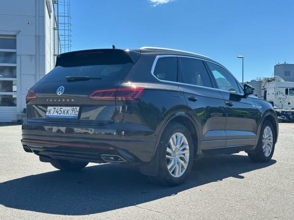 Volkswagen Touareg III с пробегом 2018 года, цена 4 170 000 рублей, 151251 км, внедорожник, Автокод Объявления