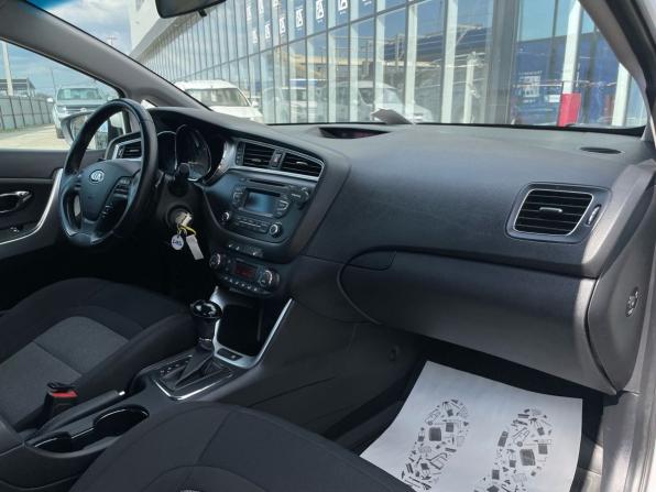Kia Ceed II Рестайлинг с пробегом 2015 года, цена 1 150 000 рублей, 132000 км, хэтчбек, Автокод Объявления