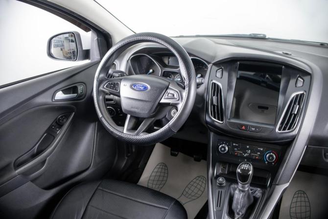 Ford Focus III Рестайлинг с пробегом 2017 года, цена 1 099 000 рублей, 137000 км, универсал, Автокод Объявления