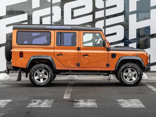 Land Rover Defender I Рестайлинг с пробегом 2009 года, цена 1 969 000 рублей, 277871 км, внедорожник, Автокод Объявления