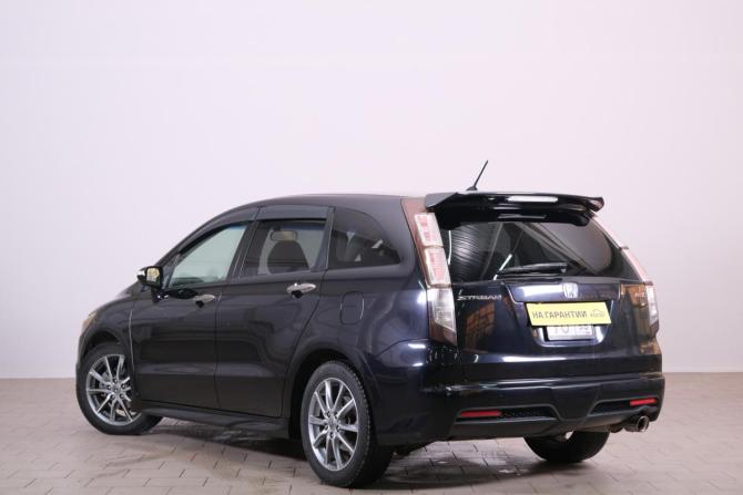 Honda Stream II Рестайлинг с пробегом 2011 года, цена 1 149 000 рублей, 120400 км, компактвэн, Автокод Объявления