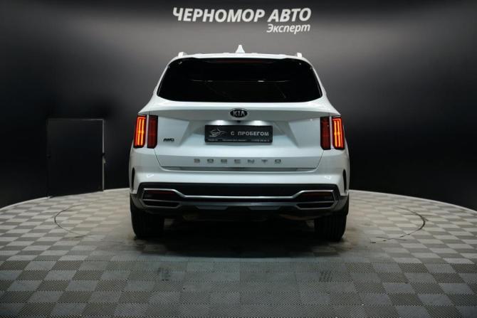 Kia Sorento IV с пробегом 2021 года, цена 3 390 000 рублей, 105300 км, внедорожник, Автокод Объявления