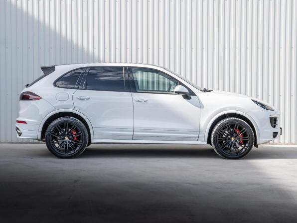 Porsche Cayenne II Рестайлинг (958) с пробегом 2017 года, цена 4 978 000 рублей, 148279 км, внедорожник, Автокод Объявления