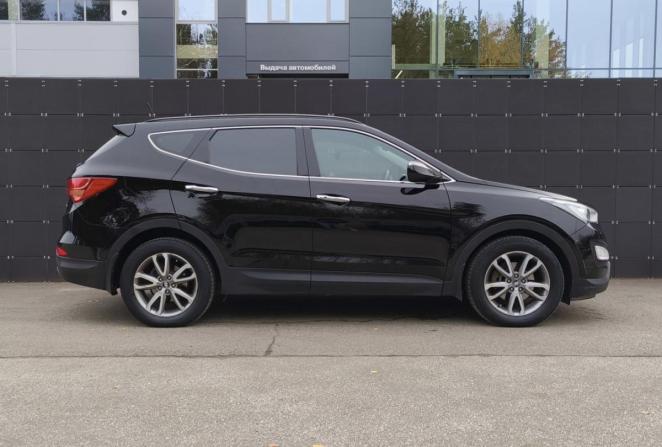 Hyundai Santa Fe III с пробегом 2013 года, цена 1 990 000 рублей, 220860 км, внедорожник, Автокод Объявления