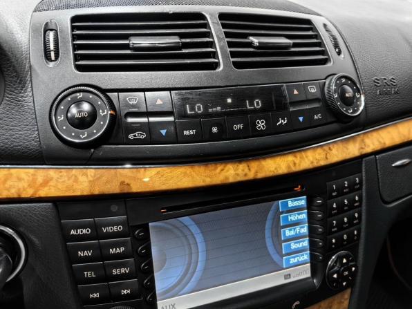 Mercedes-Benz E-Класс III (W211 S211) с пробегом 2005 года, цена 805 000 рублей, 301229 км, седан, Автокод Объявления