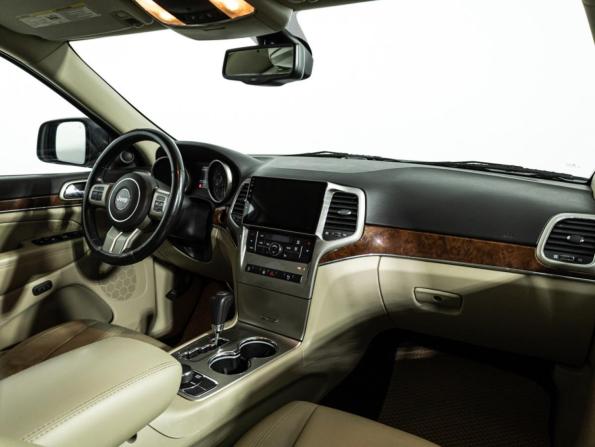 Jeep Grand Cherokee IV (WK2) с пробегом 2012 года, цена 1 329 585 рублей, 232246 км, внедорожник, Автокод Объявления