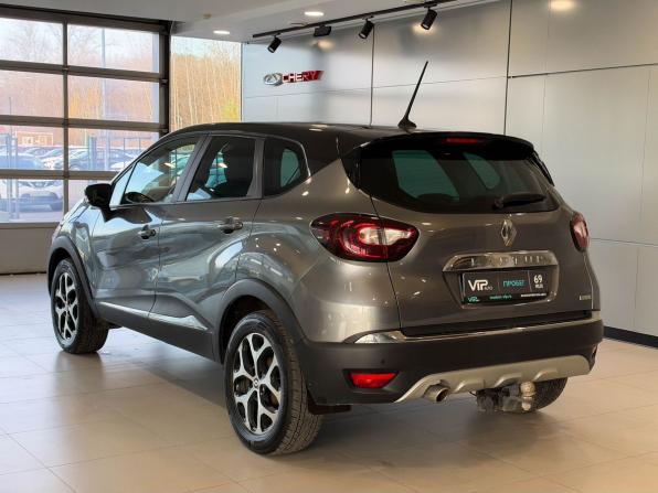 Renault Kaptur I Рестайлинг с пробегом 2020 года, цена 1 697 000 рублей, 98287 км, внедорожник, Автокод Объявления