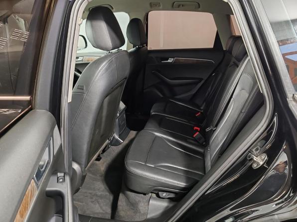 Audi Q5 I (8R) с пробегом 2010 года, цена 1 335 000 рублей, 156968 км, внедорожник, Автокод Объявления