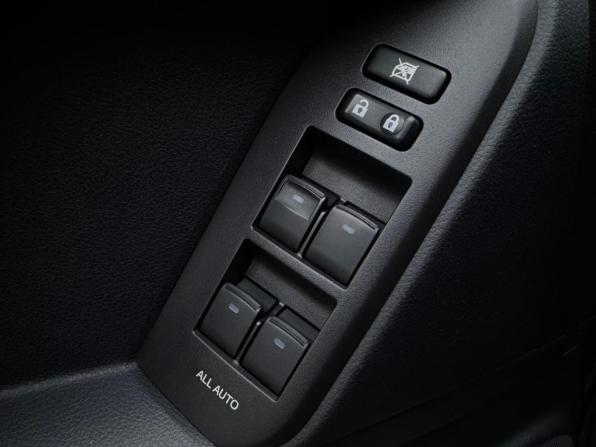 Toyota Land Cruiser Prado 150 Series Рестайлинг 2 с пробегом 2019 года, цена 4 390 000 рублей, 112167 км, внедорожник, Автокод Объявления
