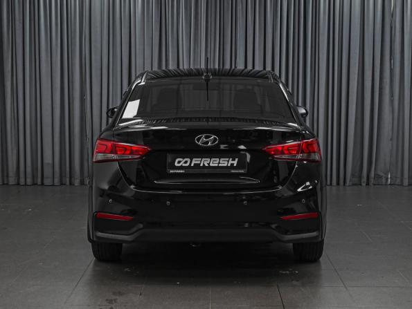 Hyundai Solaris II с пробегом 2019 года, цена 1 299 000 рублей, 161825 км, седан, Автокод Объявления