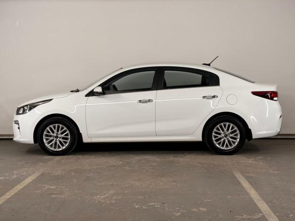 Kia Rio IV с пробегом 2017 года, цена 1 330 000 рублей, 79354 км, седан, Автокод Объявления