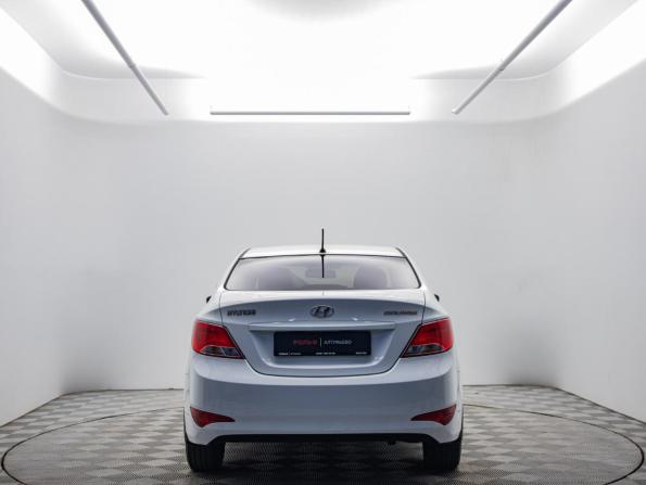 Hyundai Solaris I Рестайлинг с пробегом 2015 года, цена 950 000 рублей, 100159 км, седан, Автокод Объявления