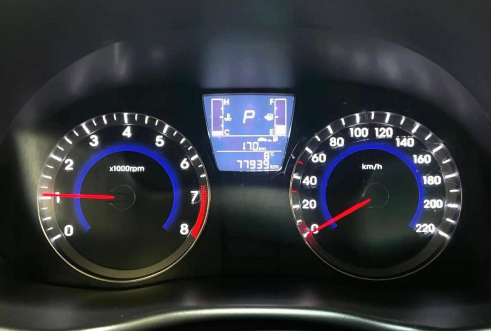 Hyundai Solaris I Рестайлинг Нижний Новгород  - изображение 18