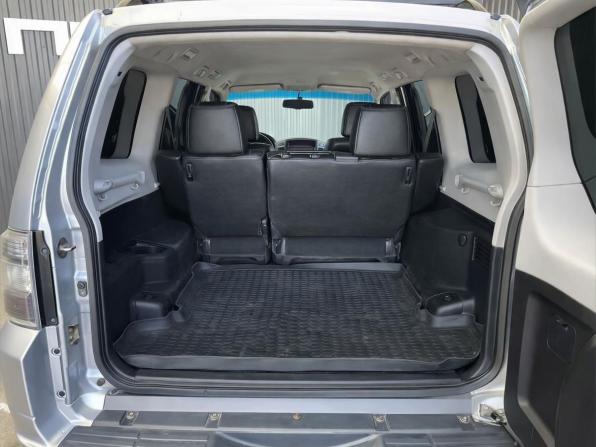 Mitsubishi Pajero IV Рестайлинг 1 с пробегом 2011 года, цена 1 697 000 рублей, 316487 км, внедорожник, Автокод Объявления