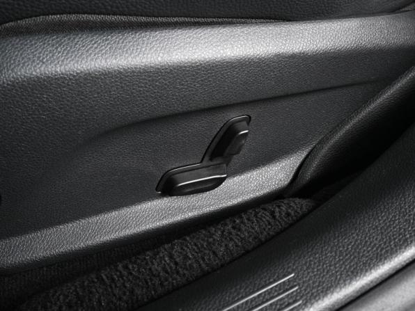Mercedes-Benz E-Класс V (W213 S213 C238) с пробегом 2018 года, цена 3 299 000 рублей, 135049 км, седан, Автокод Объявления