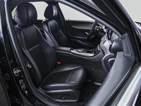 Mercedes-Benz E-Класс V (W213 S213 C238) с пробегом 2019 года, цена 2 339 000 рублей, 196992 км, седан, Автокод Объявления