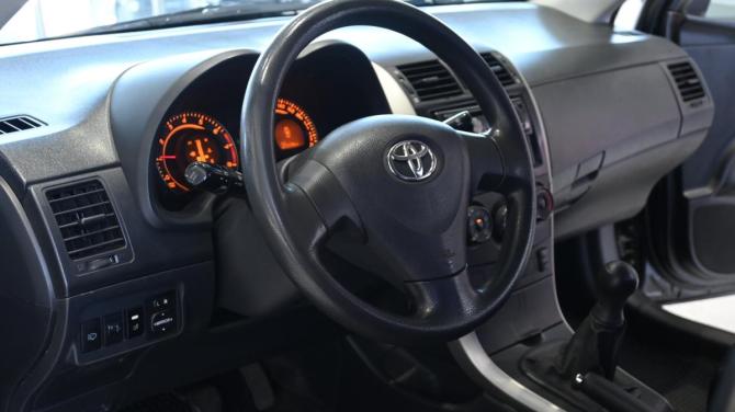 Toyota Corolla X (E140 E150) с пробегом 2007 года, цена 750 000 рублей, 273000 км, седан, Автокод Объявления