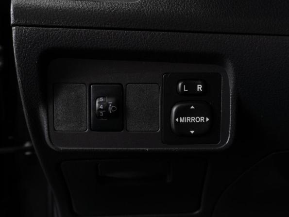 Toyota Corolla X (E140 E150) Рестайлинг с пробегом 2012 года, цена 1 220 000 рублей, 84605 км, седан, Автокод Объявления